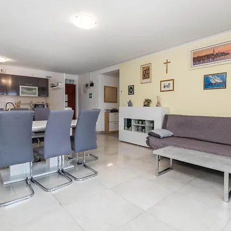 Apartmán Cozy In *